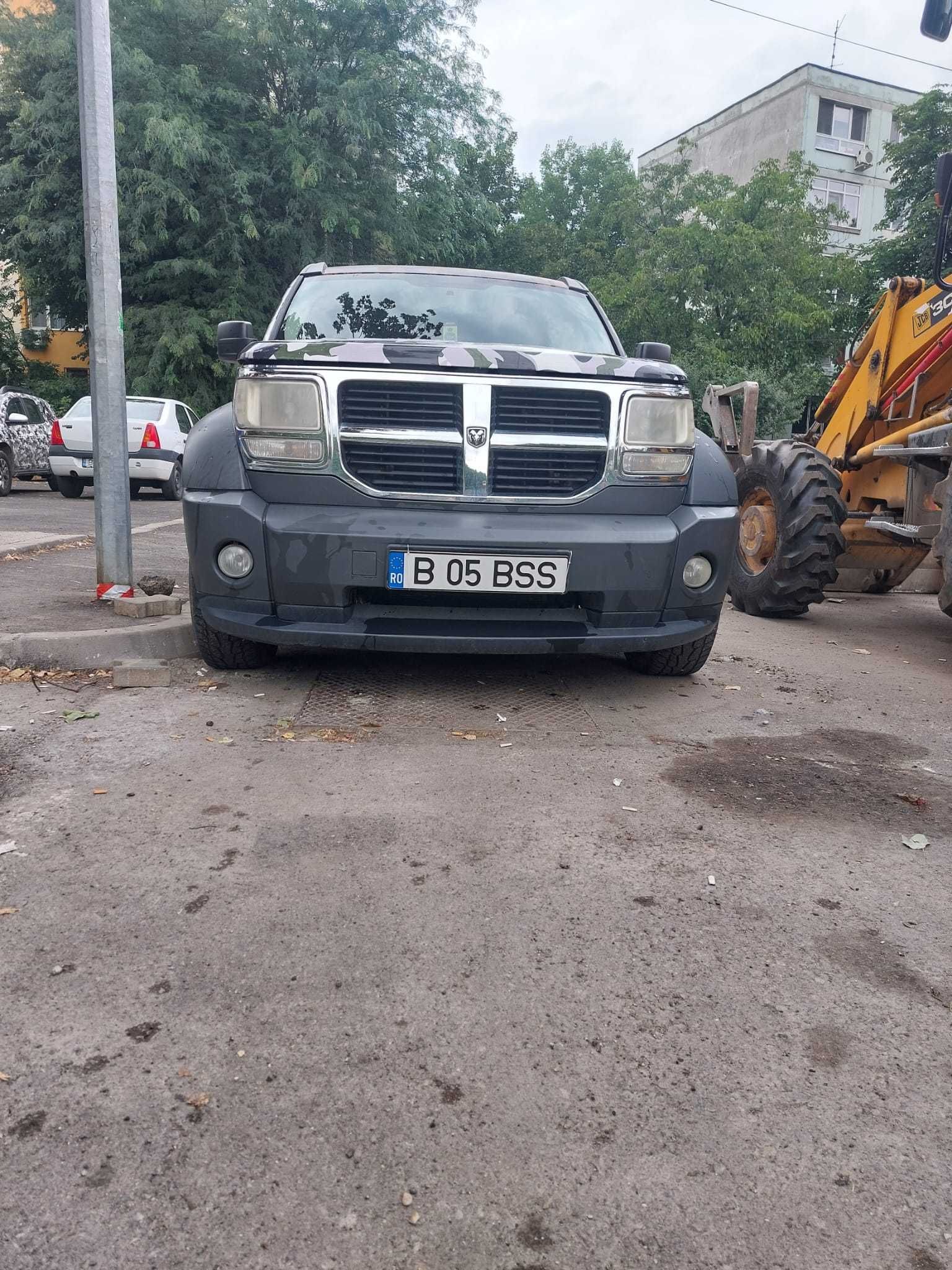 De vanzare DODGE NITRO 2.8 Diesel 4x4
