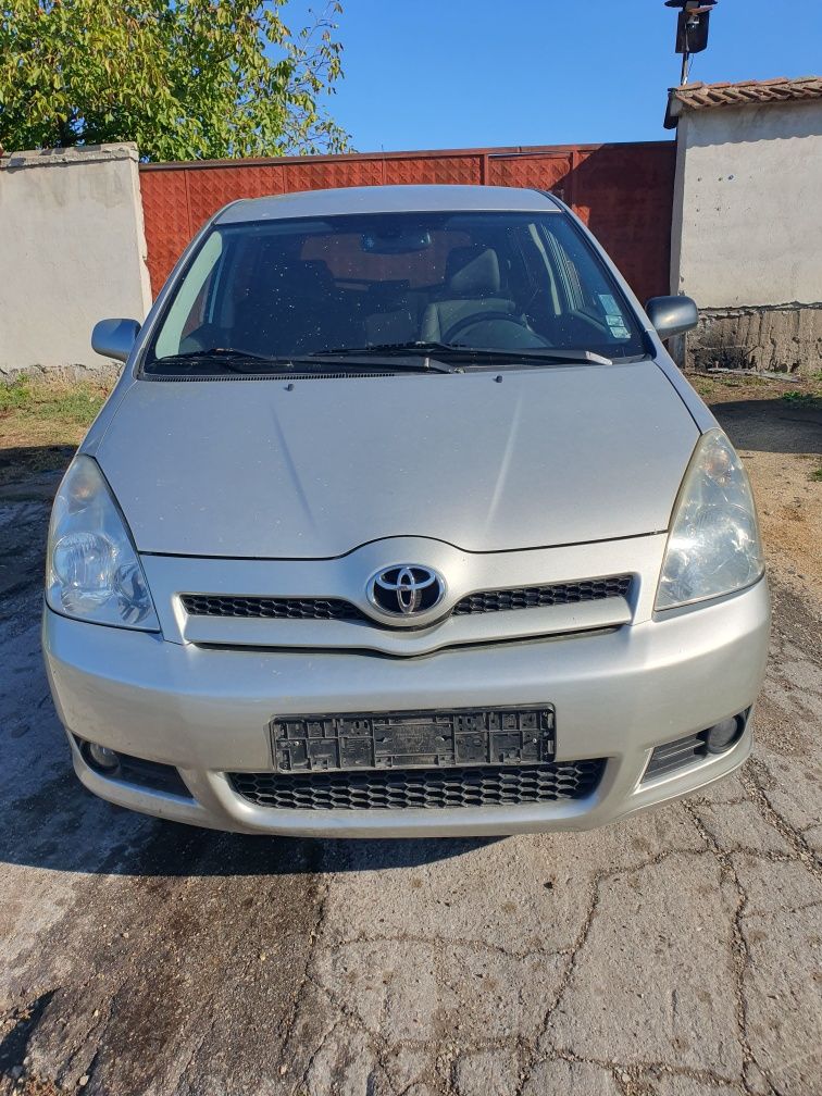 Тойота Корола Версо 2.2 д-кат 177к.с на части Toyota Verso 2.2d-cat
