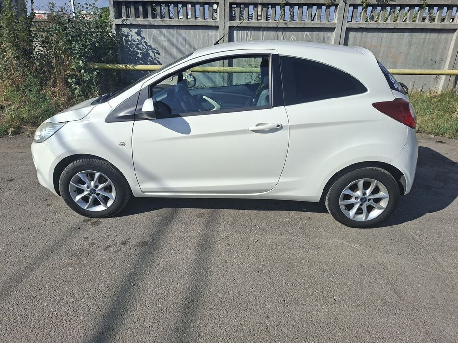 Autoturism Ford Ka 2012