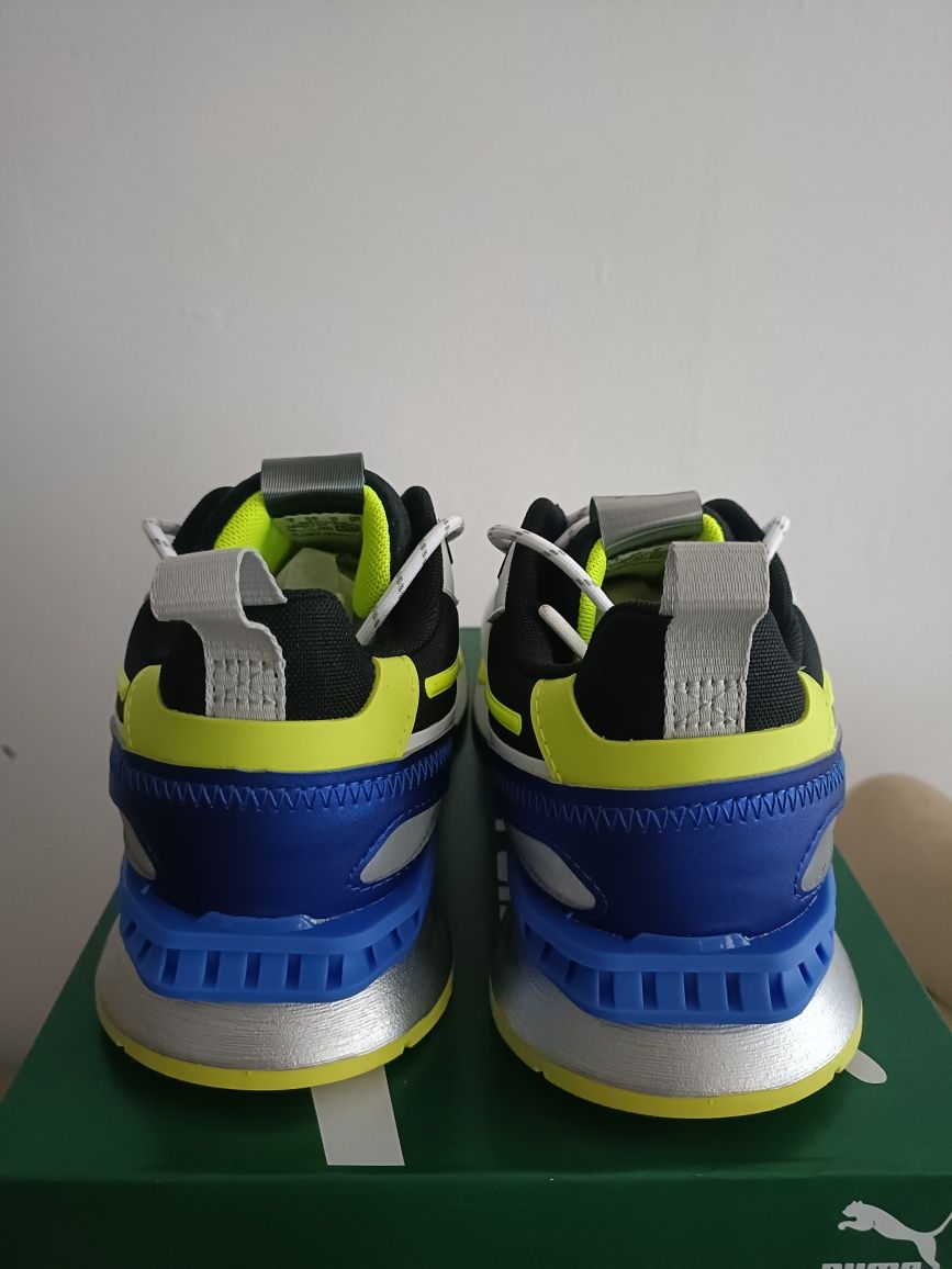 Дамски маратонки Puma номер 37 код 10A