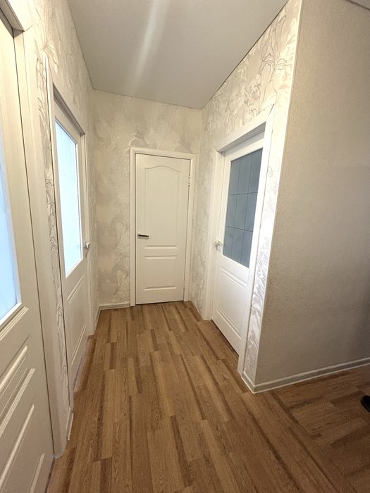 Продается 3 комнатная квартира в 12 мкр