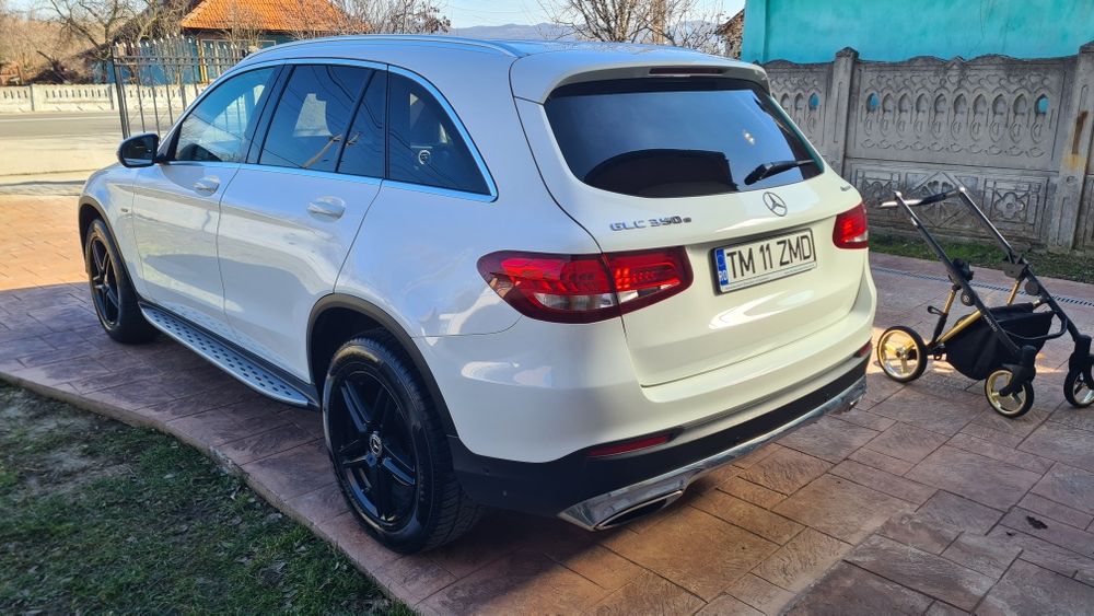 Mercedes glc 350e plug in hybrid >320hp  schimb cu teren