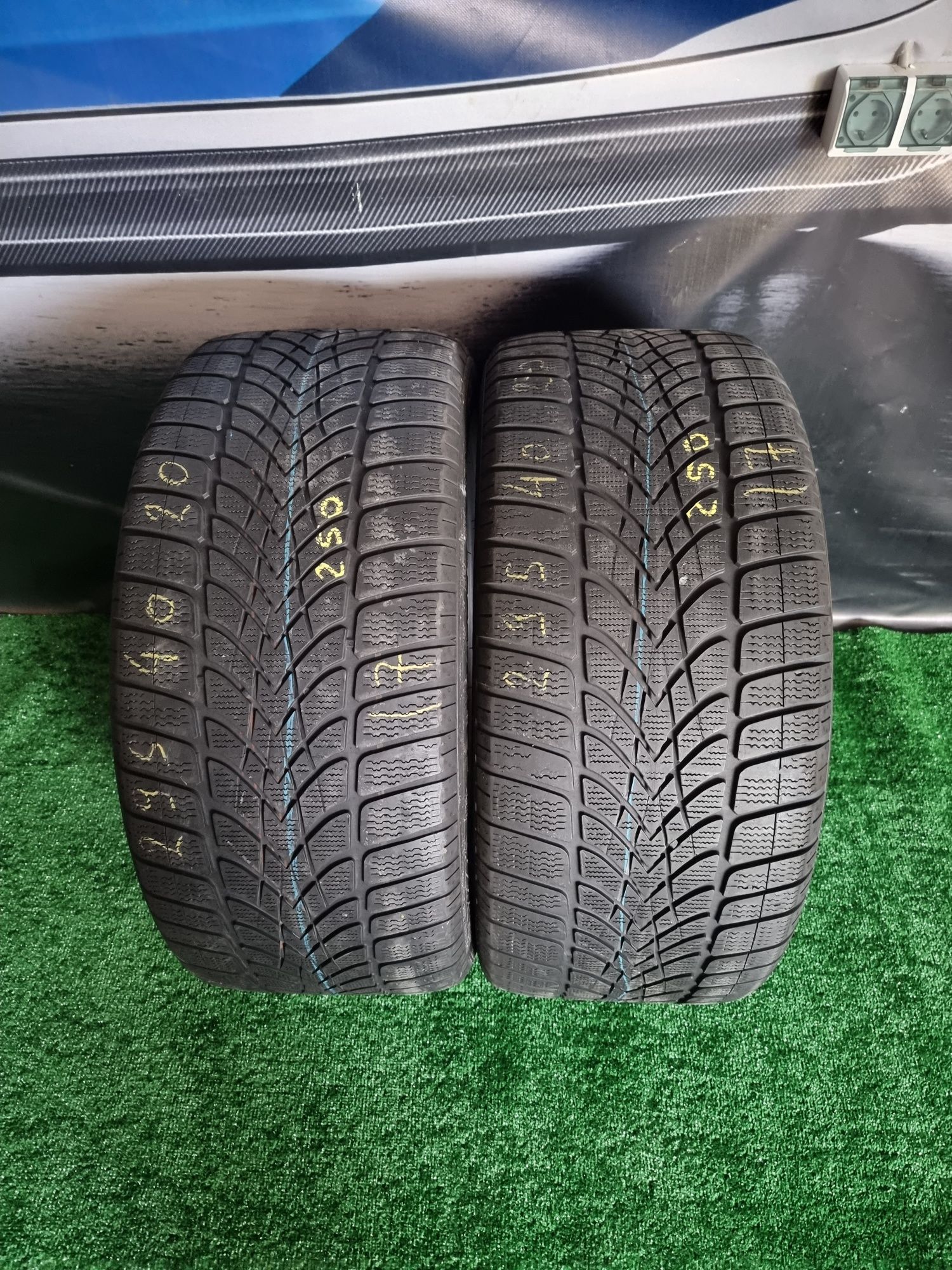 295.40.20 dunlop m+s