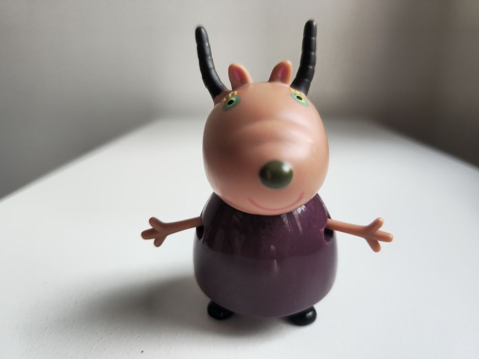 Peppa Pig Madame Gazelle School Teacher Figure