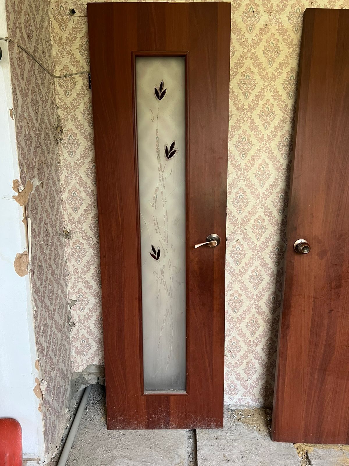 Продается бу двери