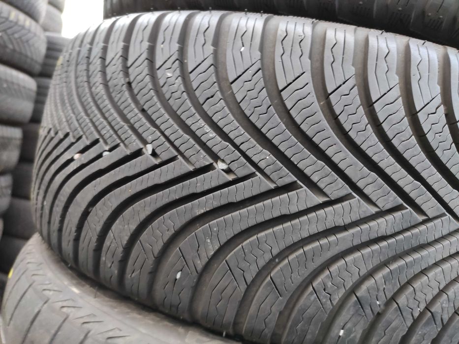 4бр Зимни гуми 215 40 17 - Michelin - 75lv