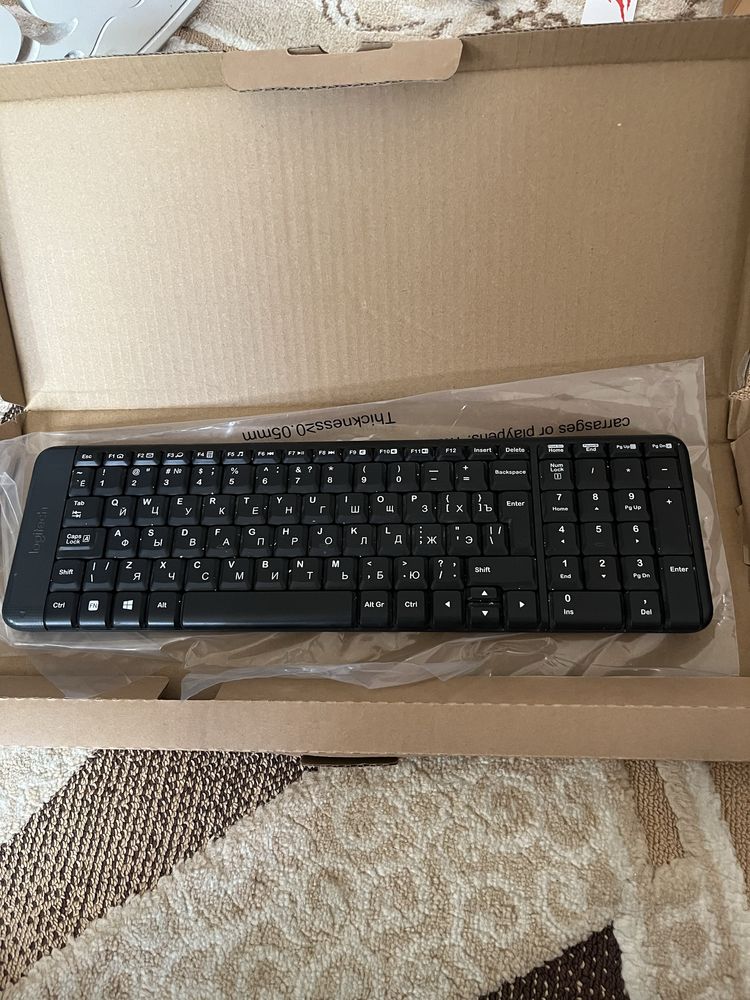 Клавиатура logitech