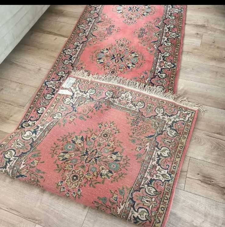 Covor(traversă) în stare foarte bună