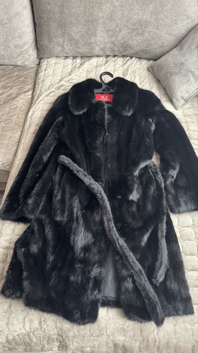 Продам норковую шубу в идеальном состоянии!