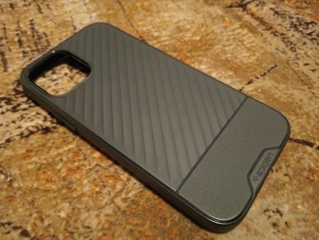 Husa spigen core armor iPhone 12/12 pro - preț fix