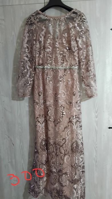 De vanzare Rochii de gala marimea S-M