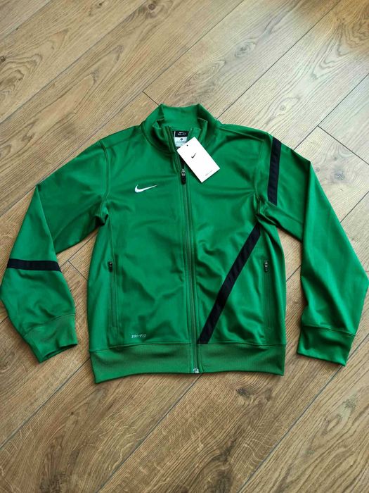 NIKE оригинална горница  за момче