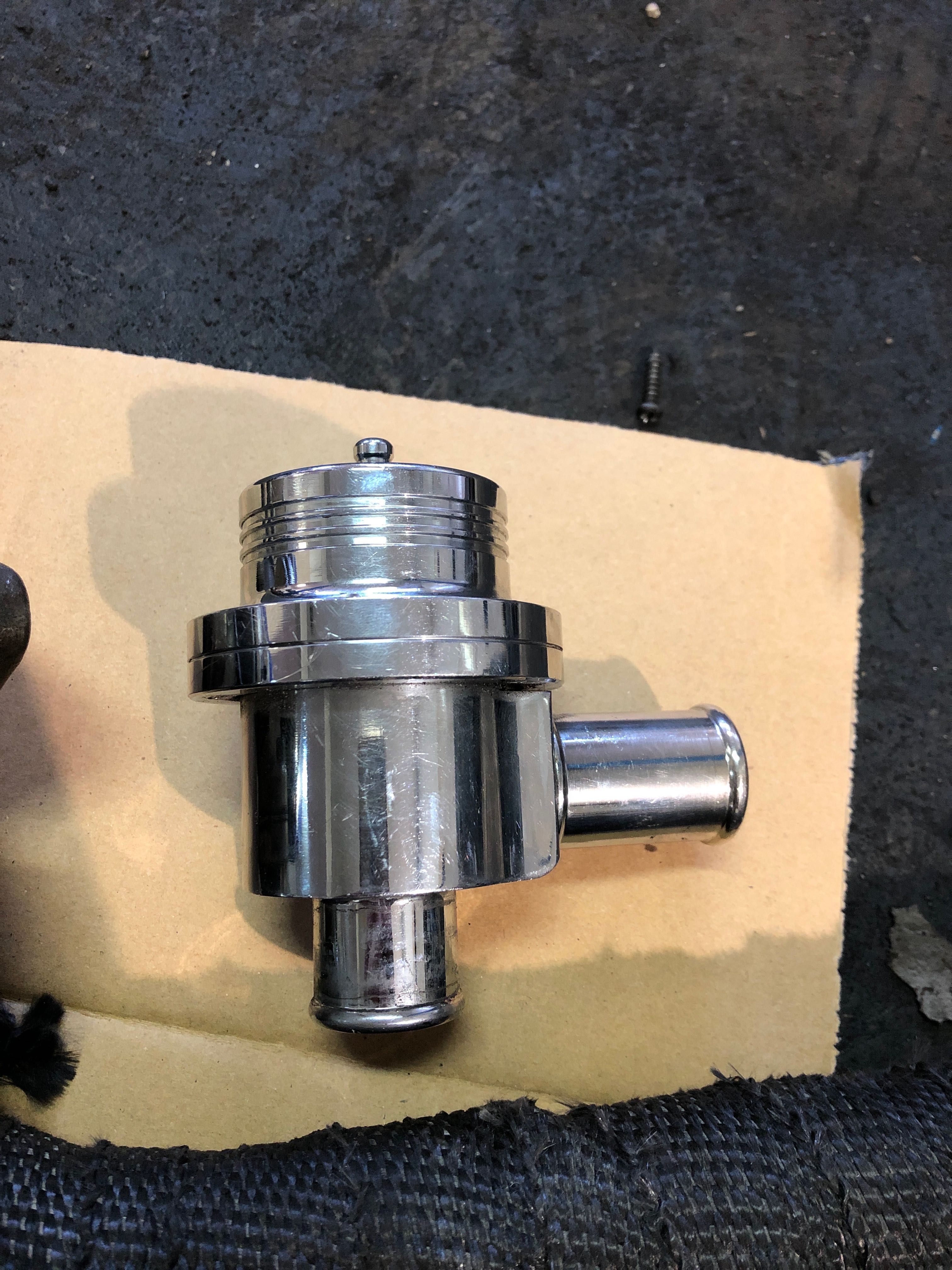 Турбо пътища 63мм нов Turbosmart 38mm