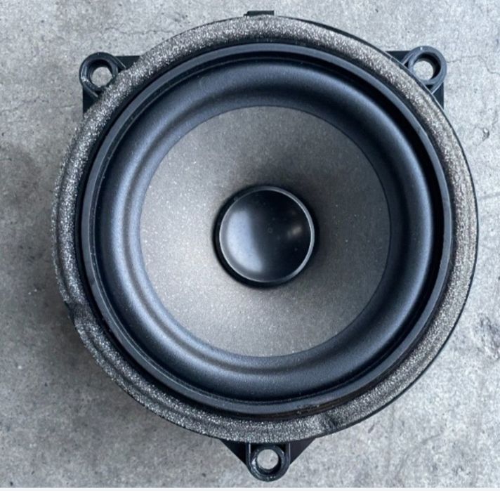 difuzor boxa x3 f25 bmw