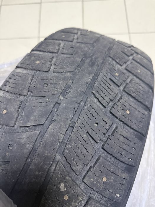 Зимние шины 225/65/17