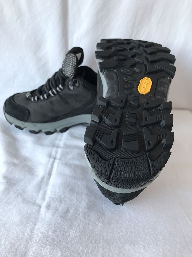 Pantofi treking-munte,goretex,Garmont,marime 38