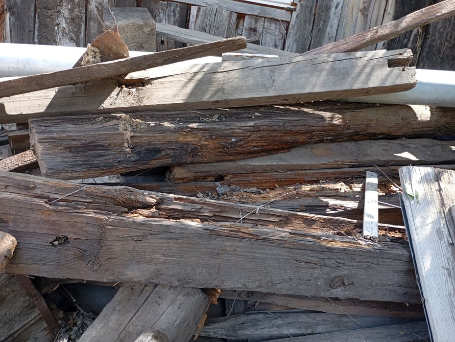 Отдам дрова даром . .. Самовывоз ..