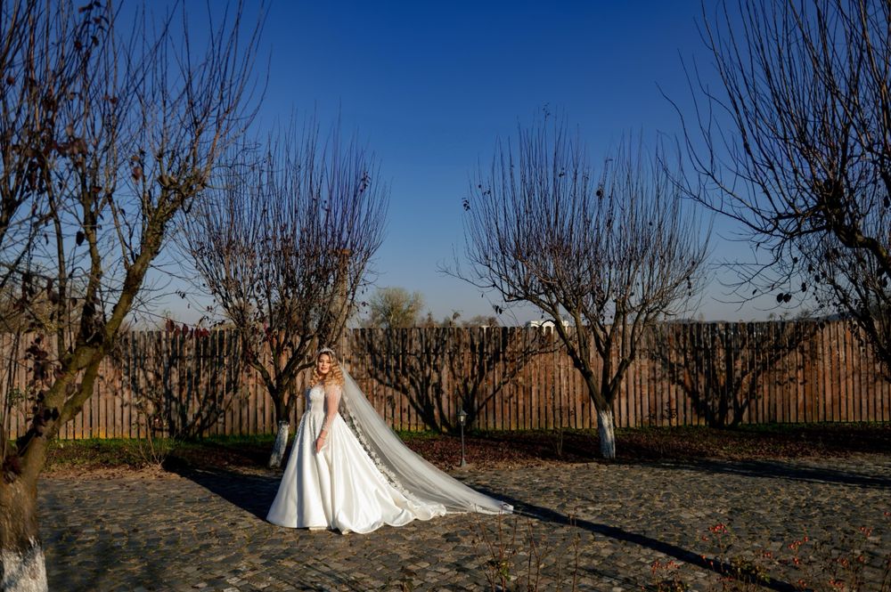 Rochie de mireasa superba