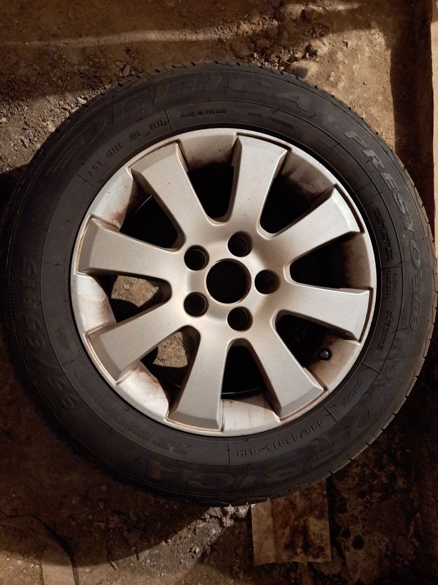 Vand doua seturi de jante 15' folosite