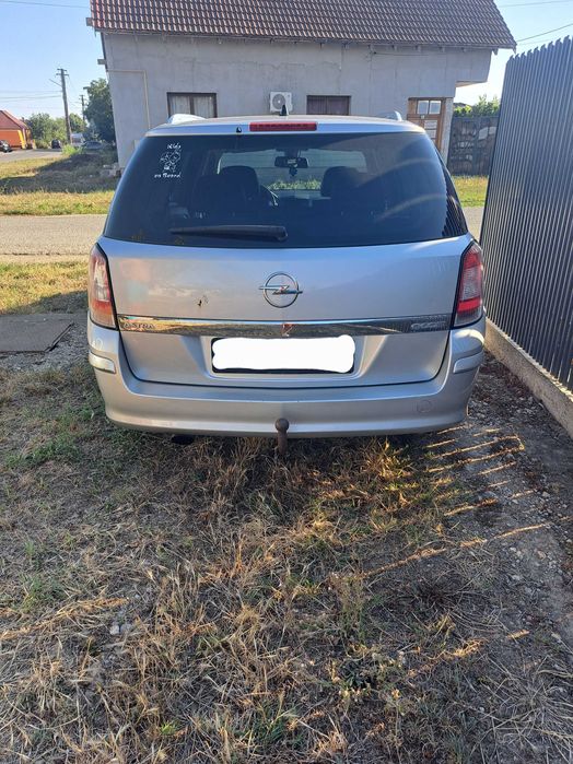Vând Opel Astra H