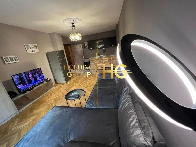 Продава се Тристаен апартамент в Варна, Чайка - 70 кв.м за 3090 €/кв.м - Снимка #1