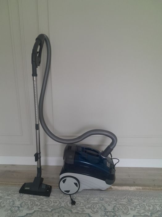 Продается пылесос Thomas