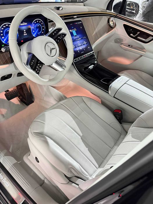 Meredes Benz eqe 500 matic new