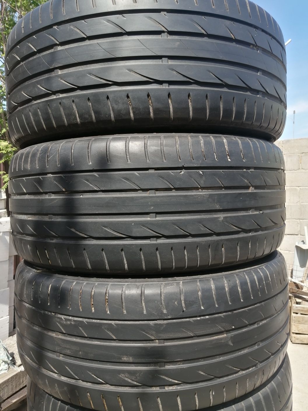 Продам резину 4 Балона