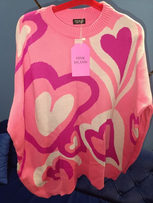 Яркий теплый свитер в розовом цвете, большемер