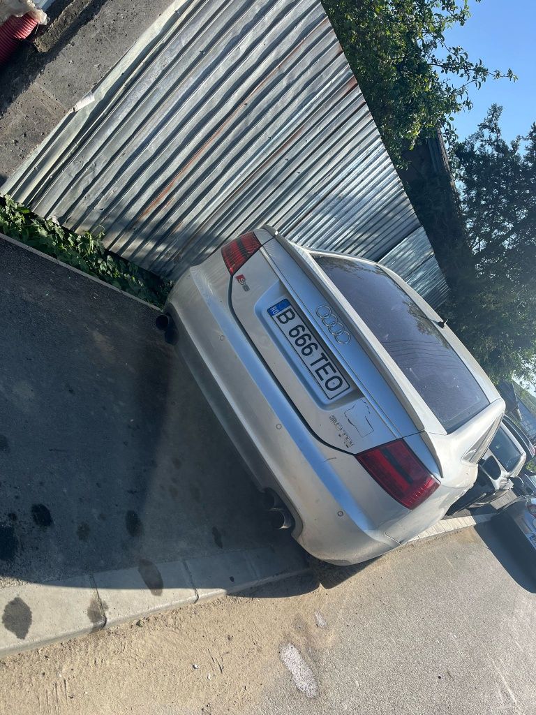 Dezmembrez audi a6 c6 3.0d quattro