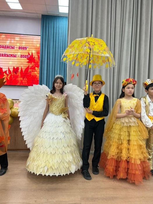 Крылья и юбка на прокат могу и продать