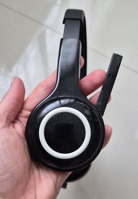 Casti wireless Logitech H600