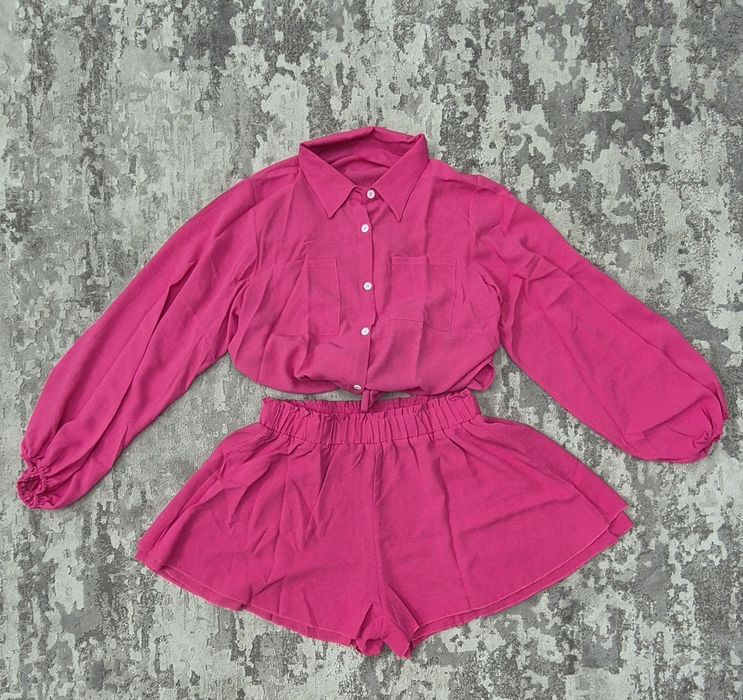 Pantalon fusta cu camasa roz