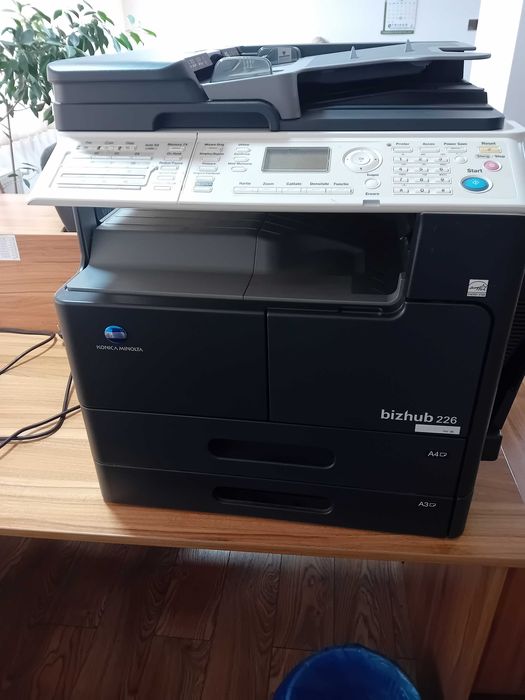 De vanzare imprimanta multifunctionala Konica Minolta bizhub 226