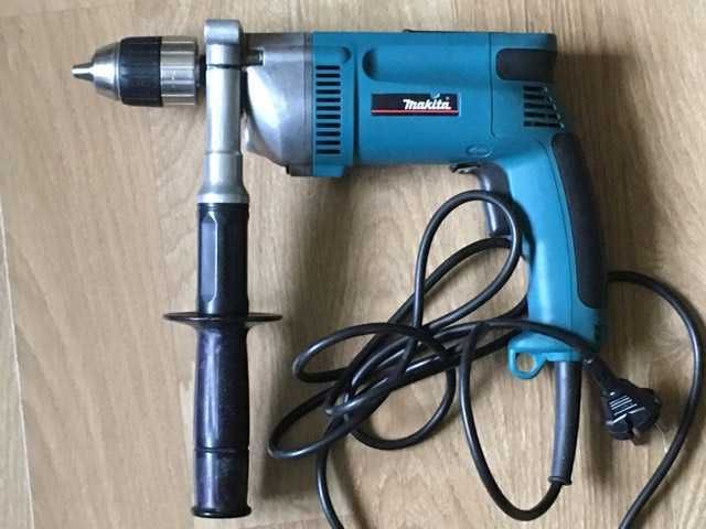 Bormasina Makita DP4003 profesionala.