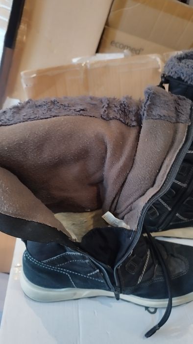 De vânzare cizme damă măr 40 piele naturală întoarsă și interior blană