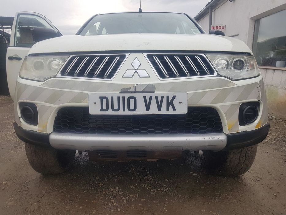 Usa Dreapta Fata Mitsubishi L200 Facelift 2010 - 2015 SUV 4 Usi ALB (631)
