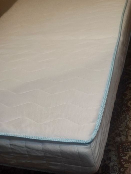 Двулицев матрак 82/190 - 21 см.