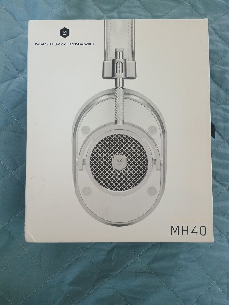 Master & Dynamic MH40 слушалки