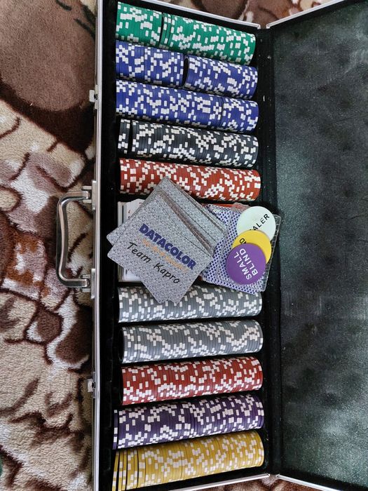 Set de poker în servieta