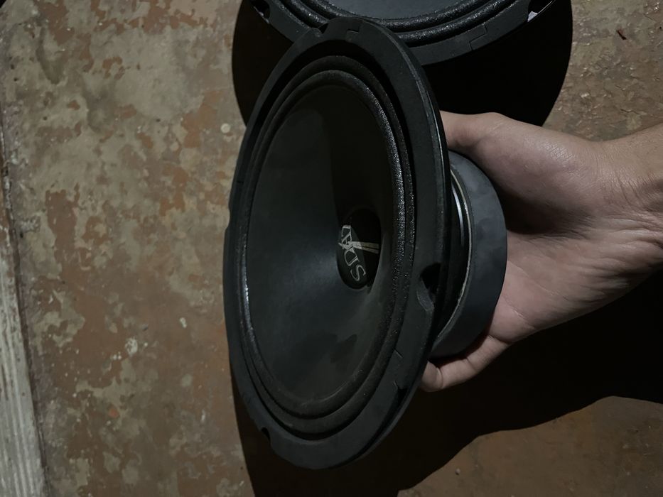 Zeus estradniy 20smlik kalonkala sotiladi