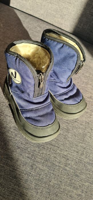 Зимние ботиночки в идеальном состоянии! Качество очень хорошее