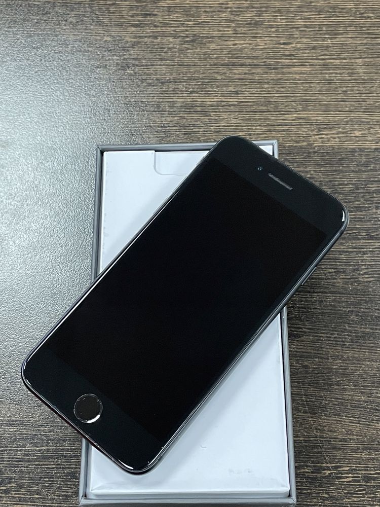 Iphone 8 64gb ideal 100 yomkist