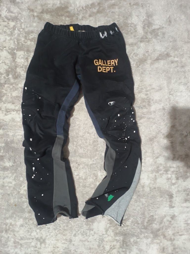 Pantaloni Gallery Dept Flared