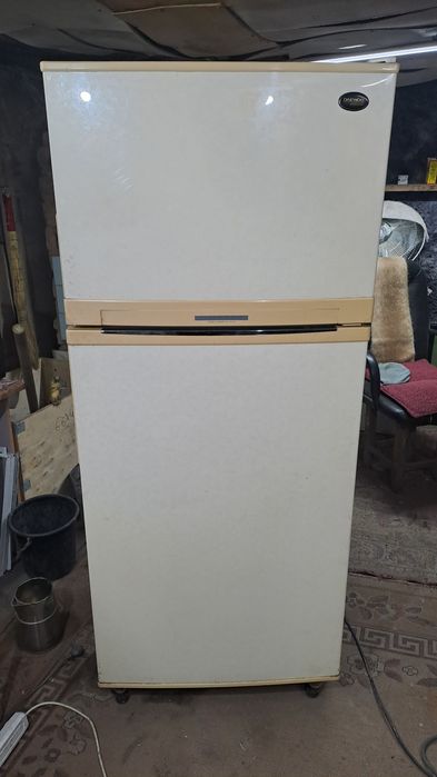 Продам холодильник!