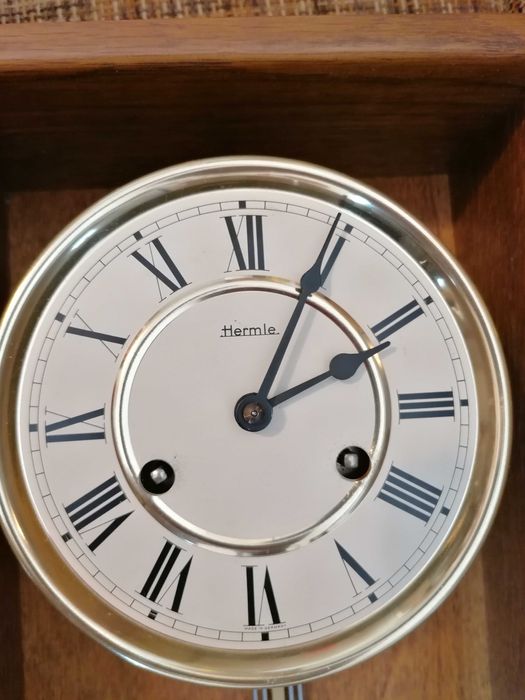 Ceas antic cu pendul