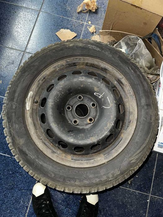 Продавам Зимни гуми Firestone Winterhawk 4 205/ 55 /16