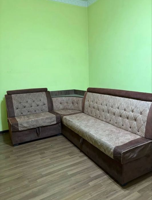 Уголок диван
