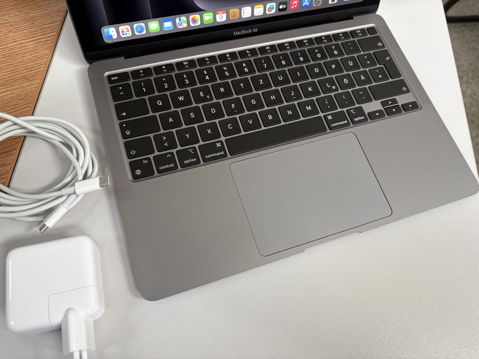 Macbook Air M1 13.3” 2021 512Gb SSD - 4 incarcari