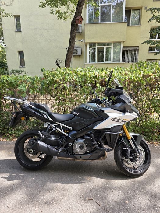 Suzuki GSX-S1000 GX